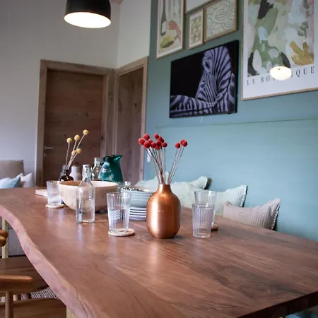 Schoenblick Apartment